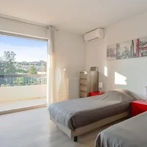 Flat W Terrace Parking&beautiful View In - Welkeys Appartement